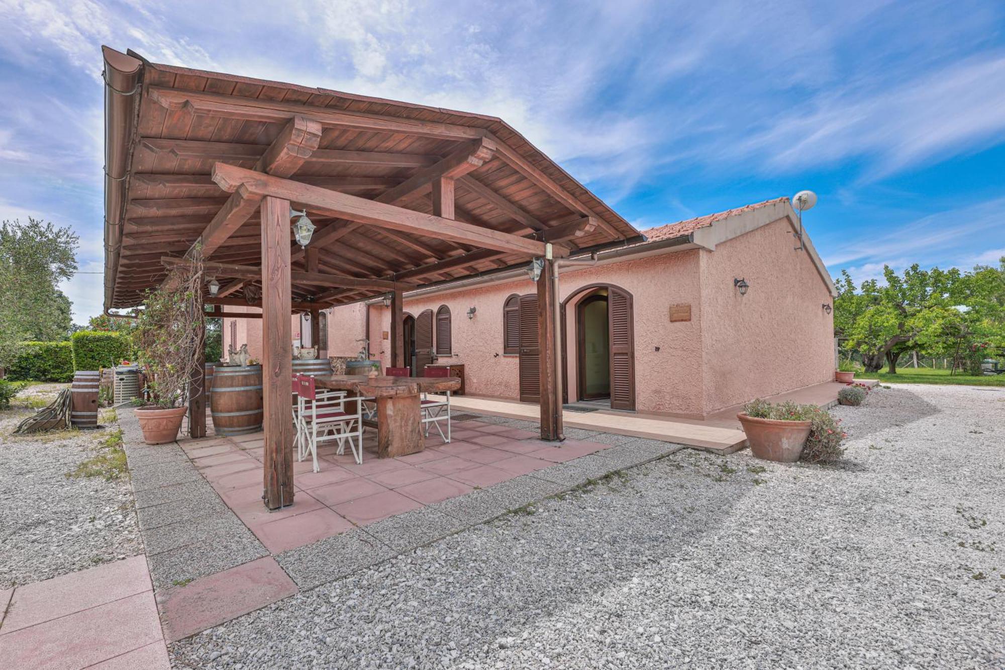 Agriturismo Re Di Fiori Donoratico Eksteriør bilde